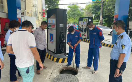 Hà Nội: Không có tình trạng găm hàng xăng dầu chờ tăng giá